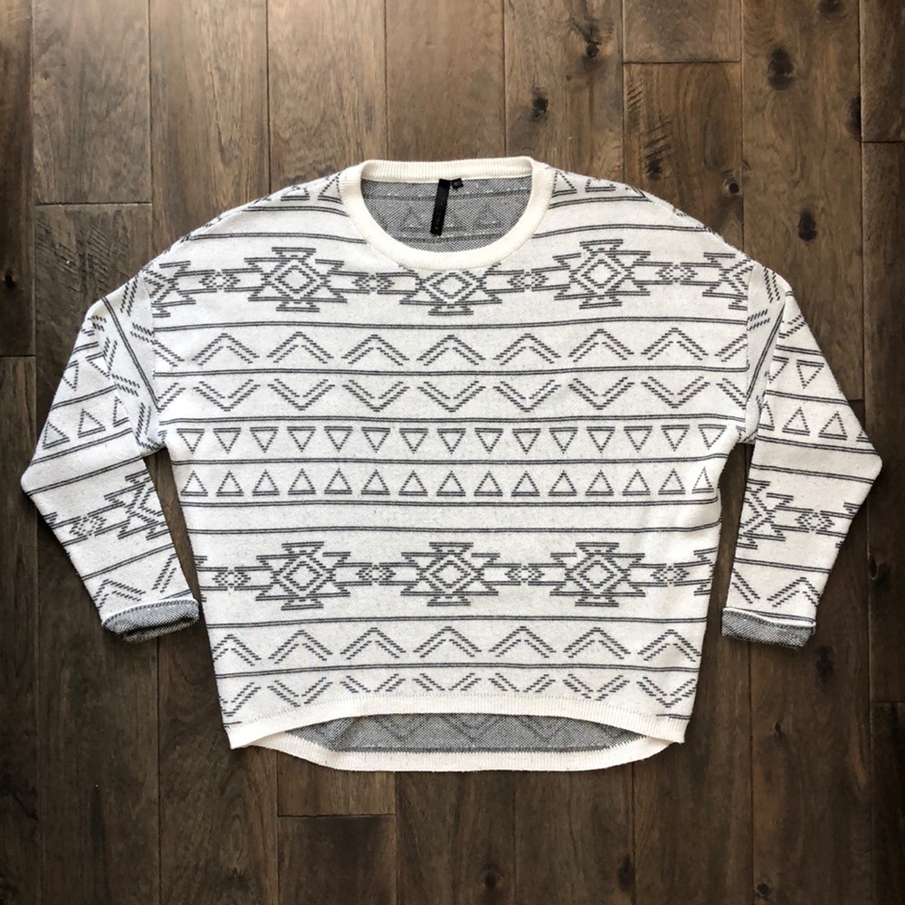 Geo print oversized sweater